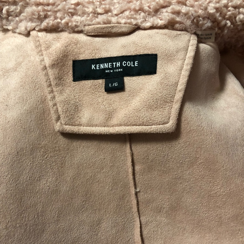 Kenneth Cole Teddy - Picture 2 of 4